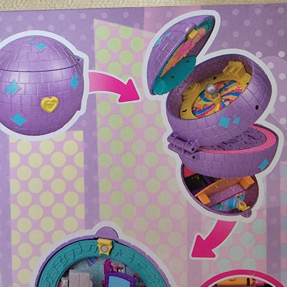 POLLY POCKET Double Play Skating Compact - Picture 6 of 7